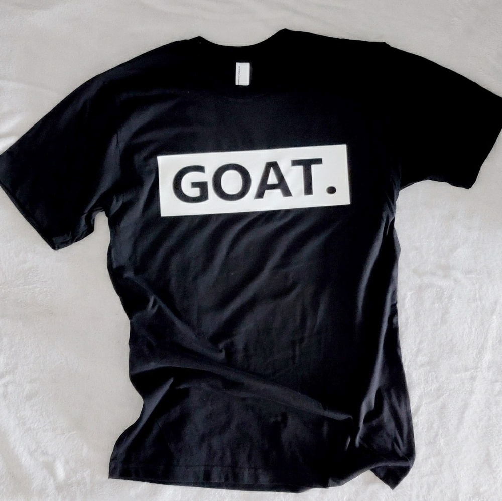 Super soft Unisex GOAT. T shirt Brand New